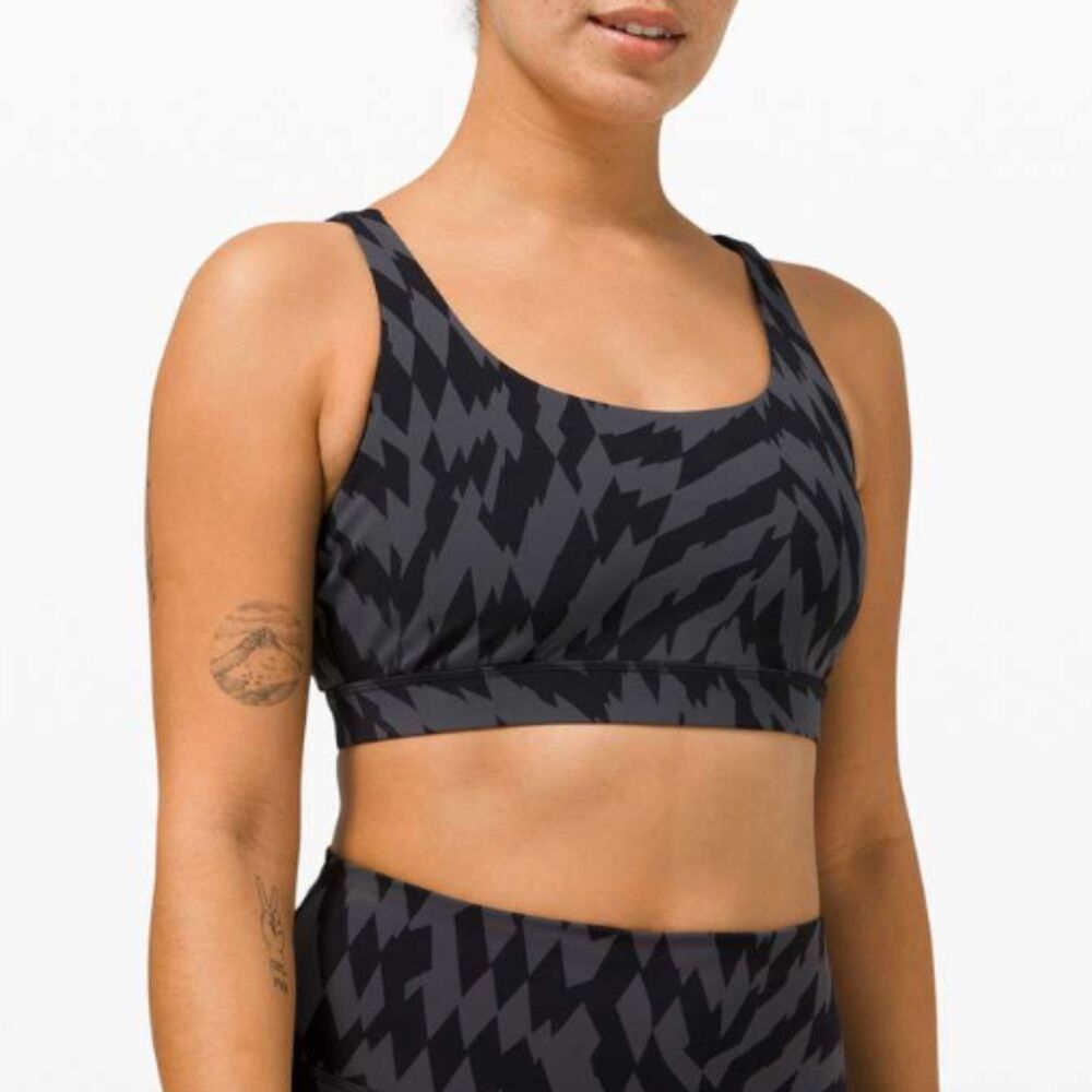 Lululemon Energy Bra *Medium Support, B–D Cup Voltage Graphite Grey Black Size 2